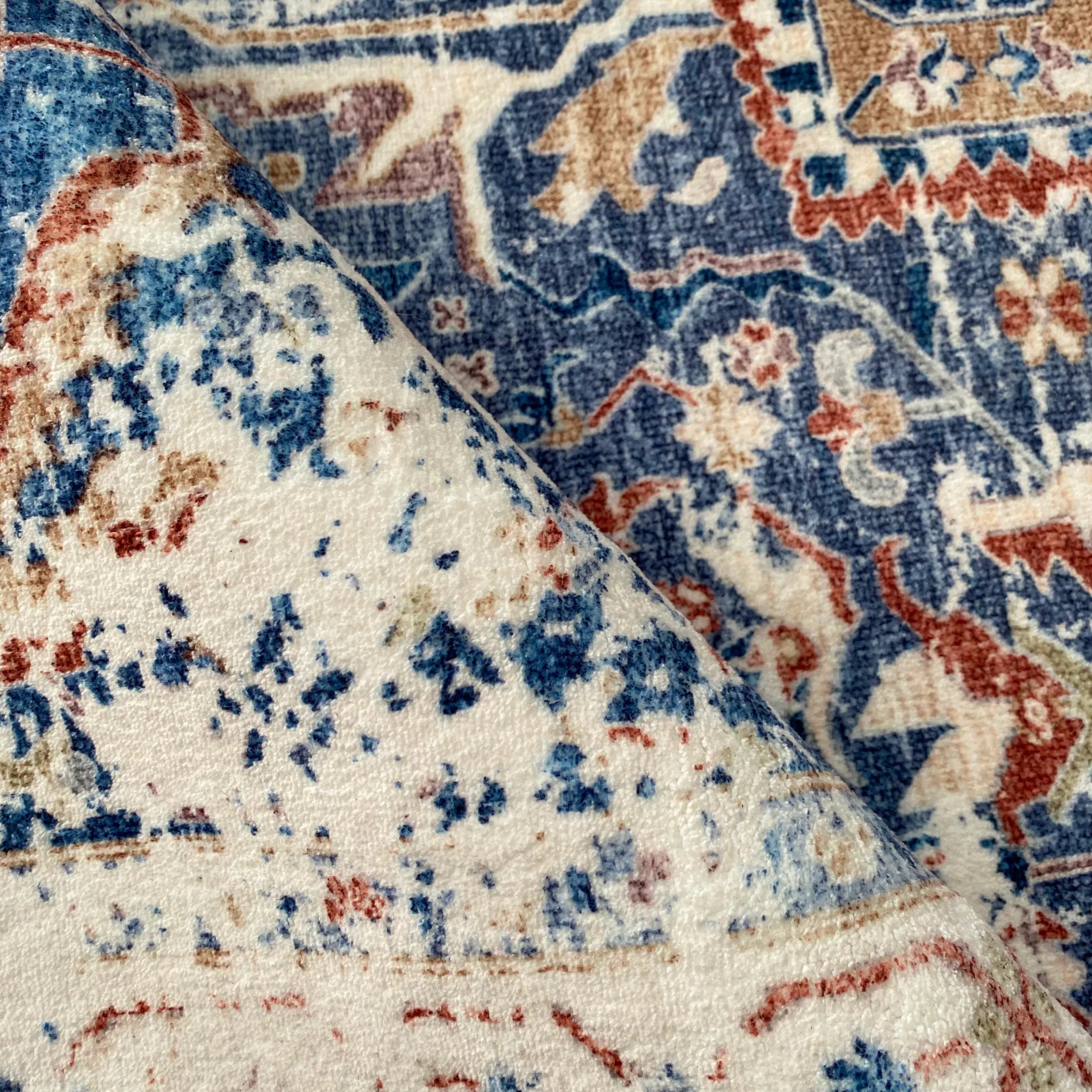 Classic Centerpiece Area Rugs for Living Room